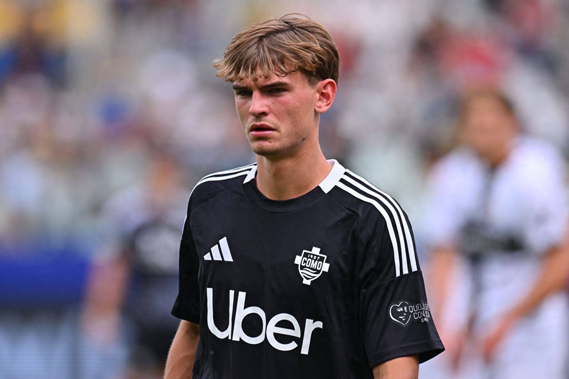 一个社区的 一个社区的