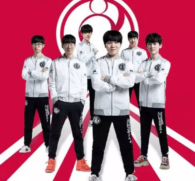 尤文图斯以 尤文图斯以