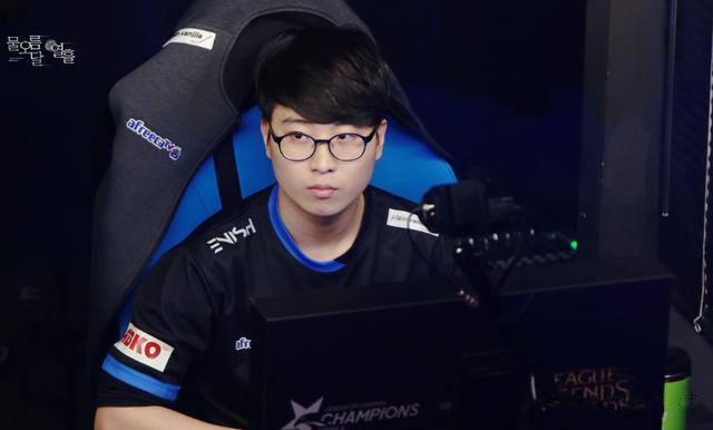 尼奥的考验 尼奥的考验